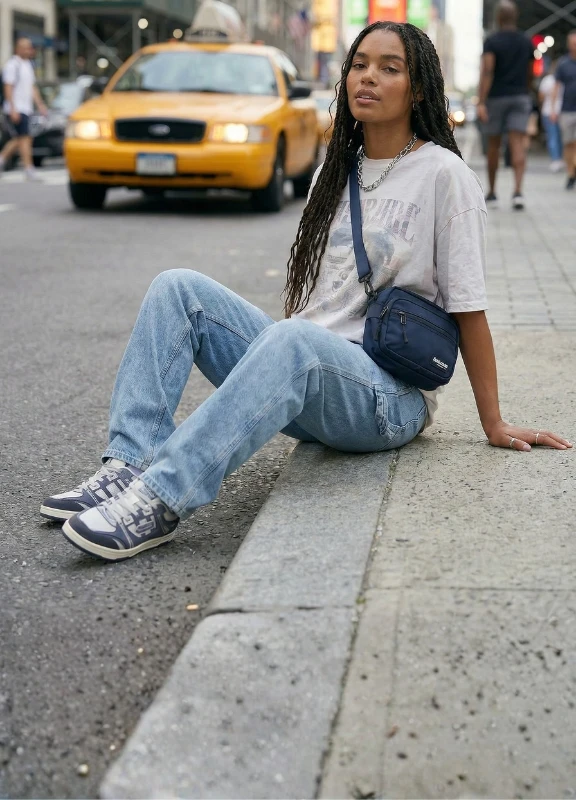 New barefoot sneakers